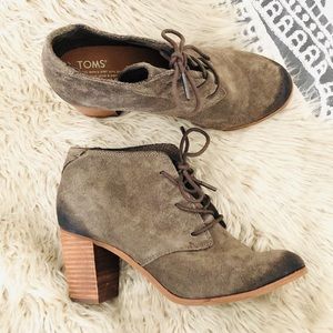 TOMS green suede shoes